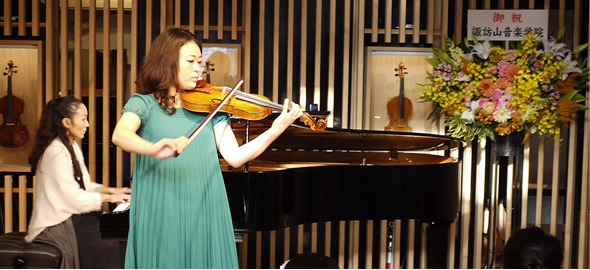 東京の音楽教室「リオン音楽学院」発表会 in渋谷ラトリエホールにて